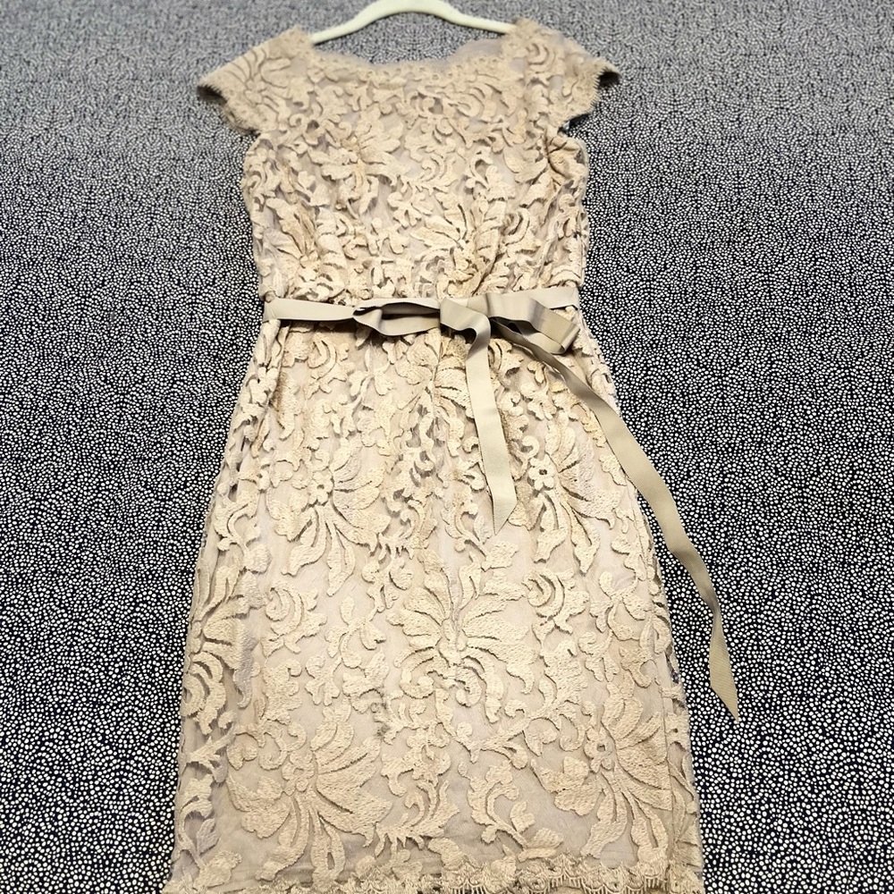 Tadashi Shoji Cap Sleeve Lace Cocktail Dress